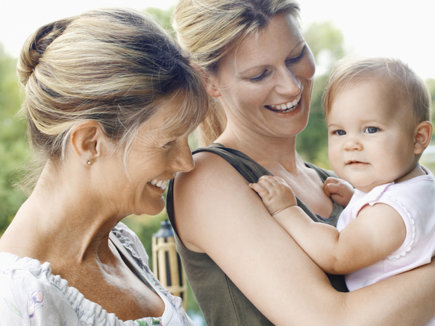 Grandmother-with-mother-and-da